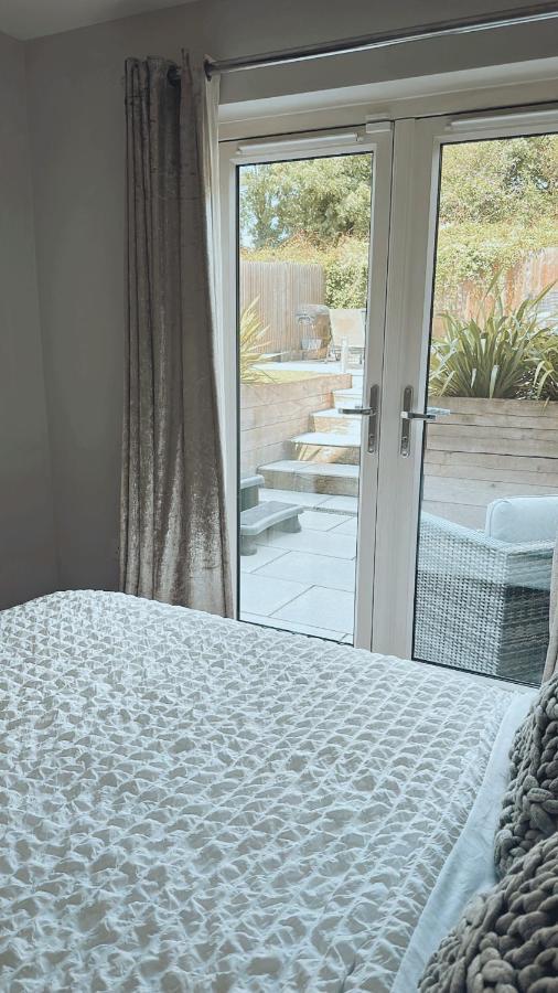 Solent Heights•Sea View•Hot Tub Villa Portsmouth Exterior photo